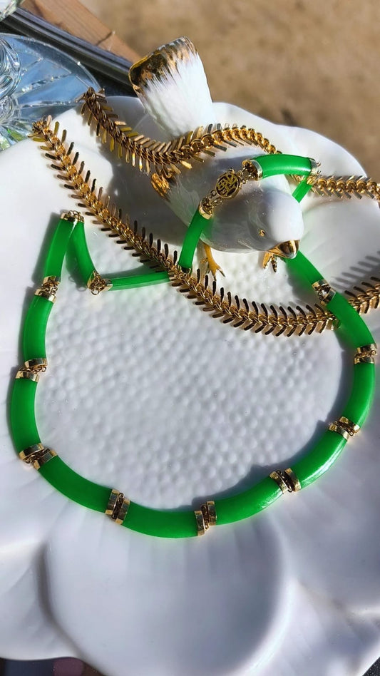 Collar Jade