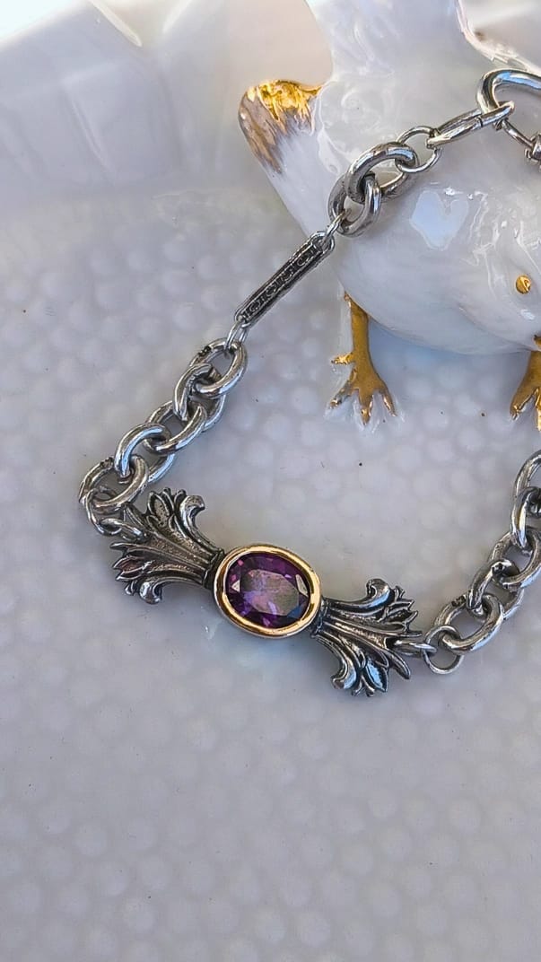 Pulsera violeta
